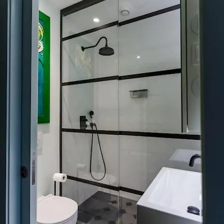 Oscar Chalupsky Апартаменты *