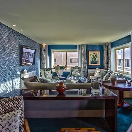 Oscar Chalupsky Апартаменты *