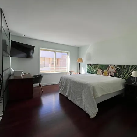 Апартаменты Oscar Chalupsky Вила-ду-Конди