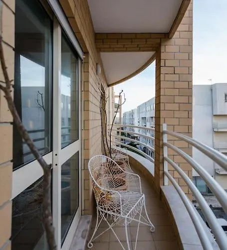 Oscar Chalupsky Vila do Conde